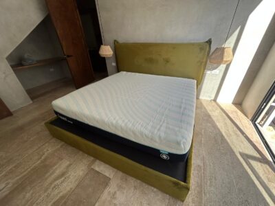 Cama Tapizada “Lara” – Cabecera Alta y Medidas Personalizables - Image 5