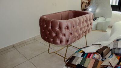 Moisés Isabel: Encanto Clásico con Modernidad - Image 5